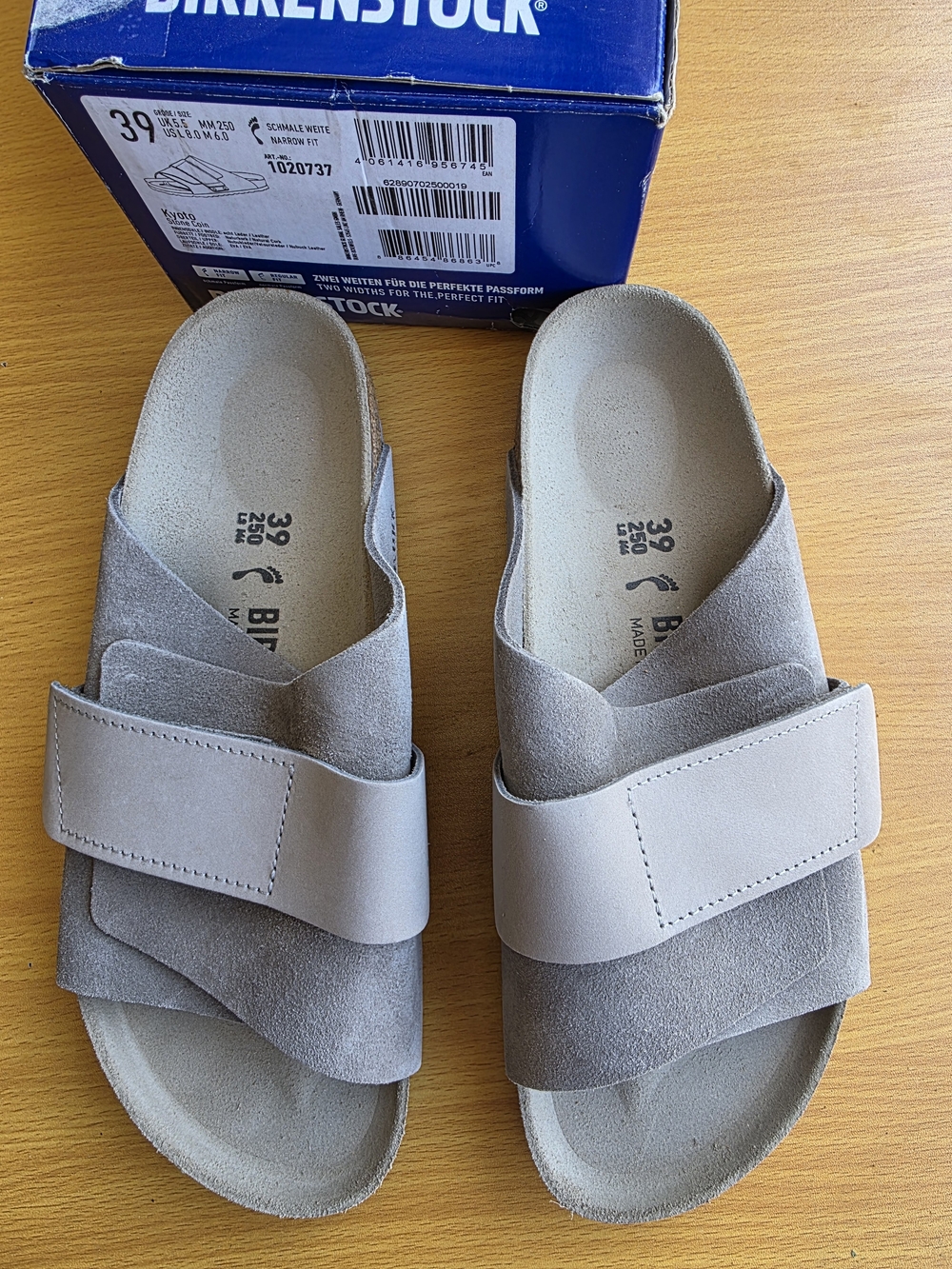 Birkenstock KYOTO 39 Suede Slide Sandals in Taupe/Stone Coin